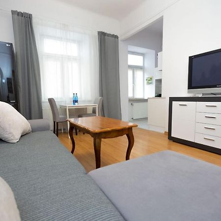 Apartment - Old Town - Cyrulicza ลูบลิน ภายนอก รูปภาพ