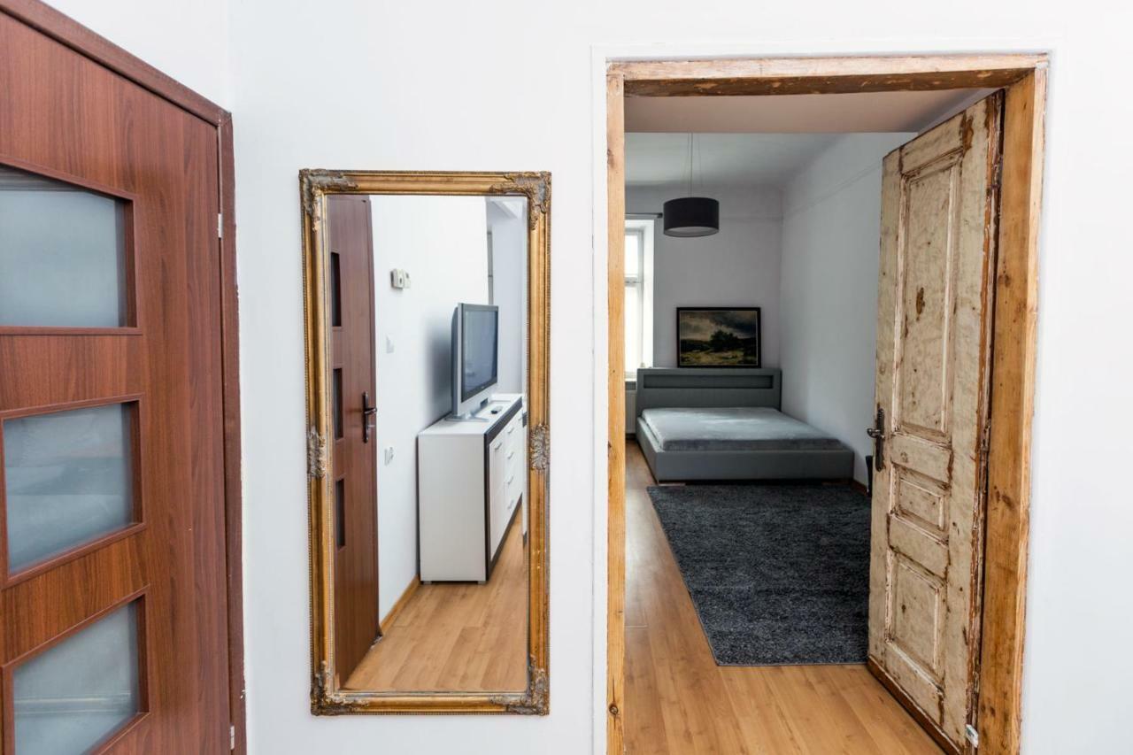 Apartment - Old Town - Cyrulicza ลูบลิน ภายนอก รูปภาพ