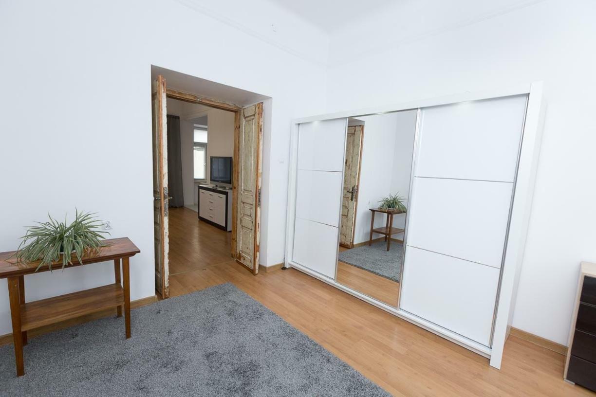 Apartment - Old Town - Cyrulicza ลูบลิน ภายนอก รูปภาพ