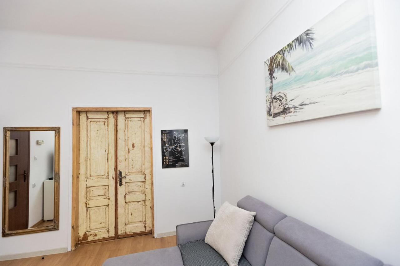 Apartment - Old Town - Cyrulicza ลูบลิน ภายนอก รูปภาพ